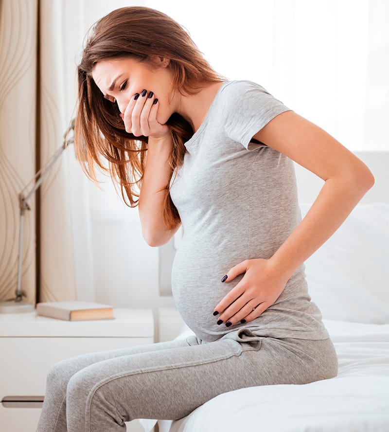 Début de grossesse : les symptômes des premiers mois